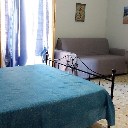 Casa Vacanza Trappeto Palermo 2 Lägenhet Exteriör bild