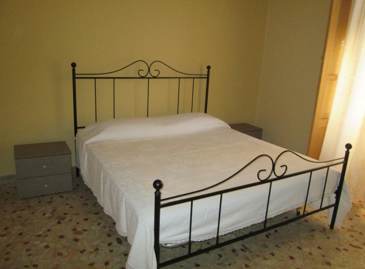 Casa Vacanza Trappeto Palermo 2 Lägenhet Exteriör bild